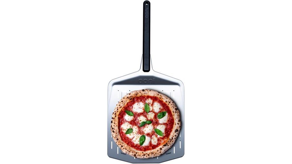round perforated pizza peel