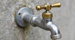 hidden outdoor faucet features