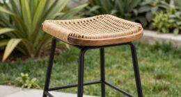 outdoor bar stool features